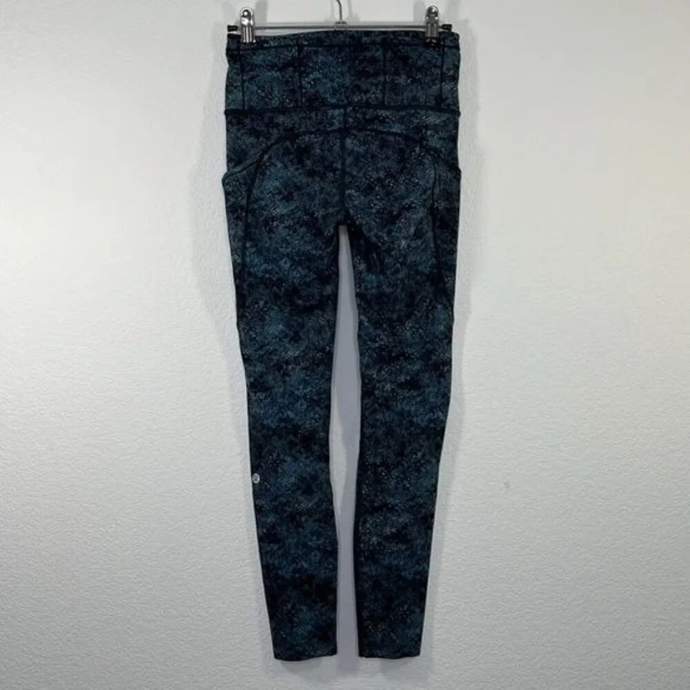 Lululemon Fast And Free 7/8 Tight Fairisle Multi‎ Black size 4